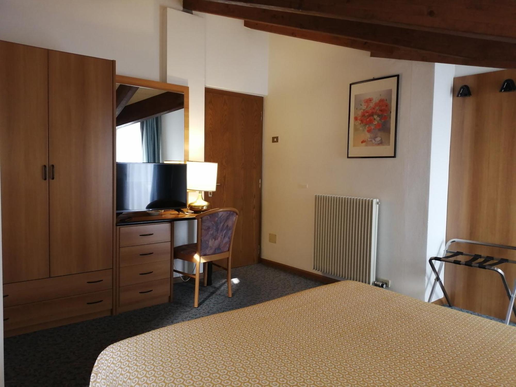 Albergo Stella Alpina Molveno Eksteriør bilde