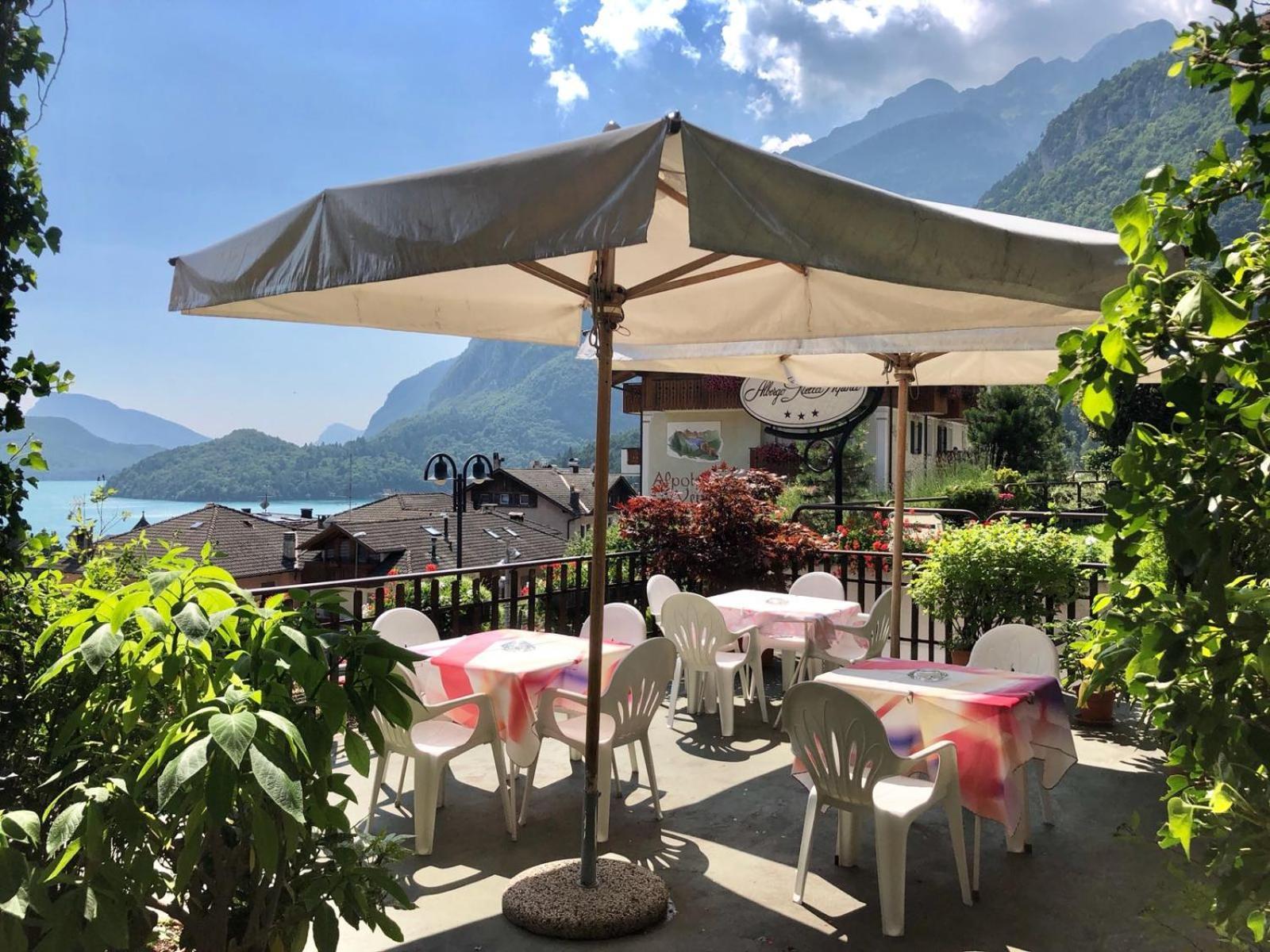 Albergo Stella Alpina Molveno Eksteriør bilde
